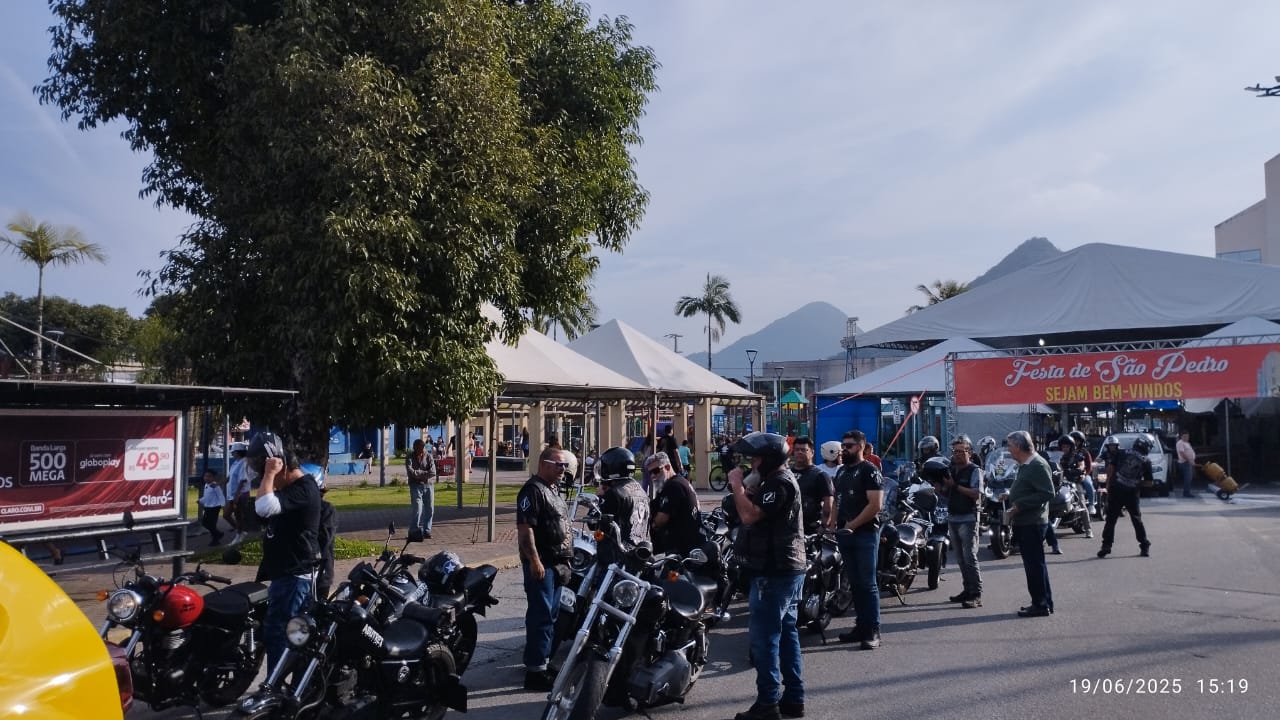 Procissão motociclística de São Pedro